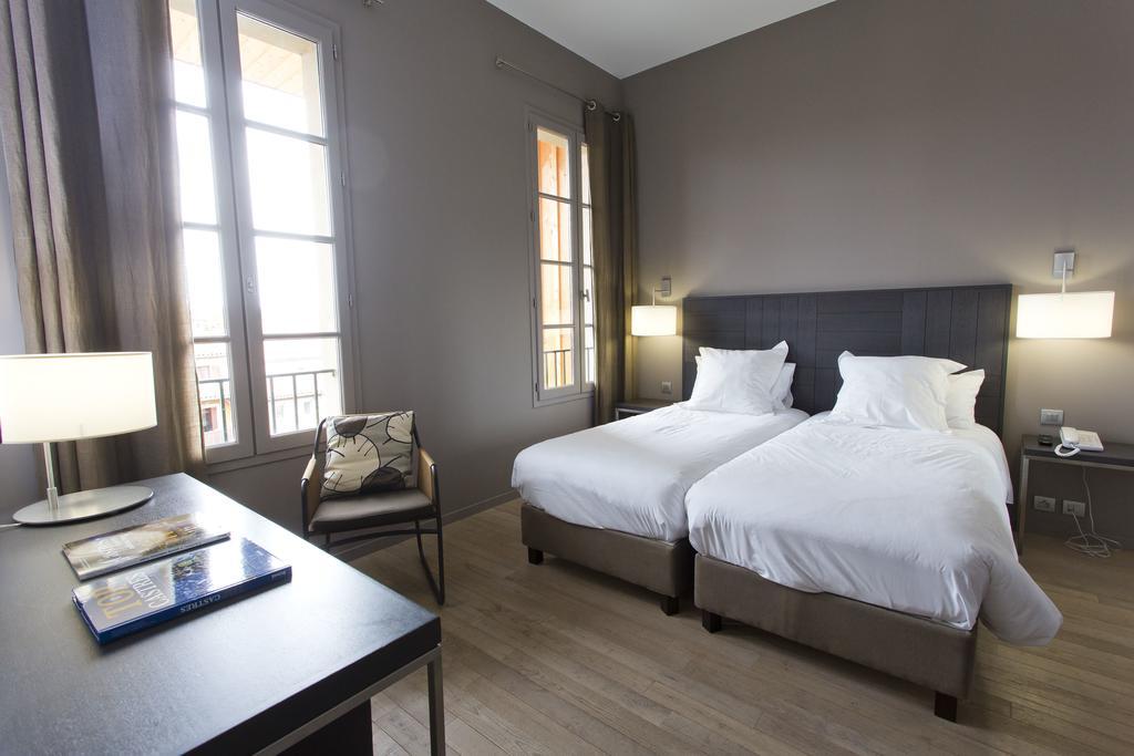Grand Hotel De Castres Castres  Szoba fotó